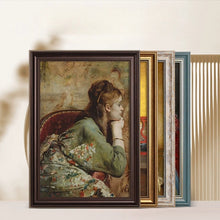 Vintage Ornate Oil Painting Frame – Antique Gold Embossed Wood for Classic Artwork