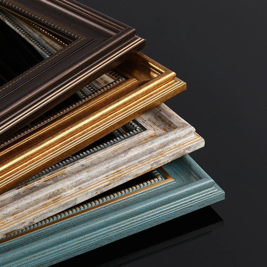 Vintage style resin frame for oil paintings